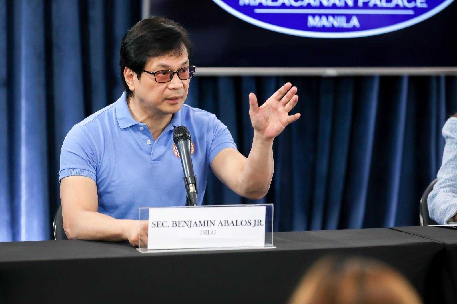 Abalos names 4 members of five-man advisory group to start PNP 'cleansing'