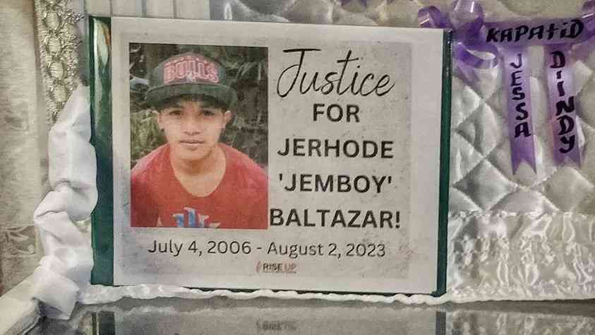 Abalos calls for review of PNP ops procedures after teen slay in Navotas