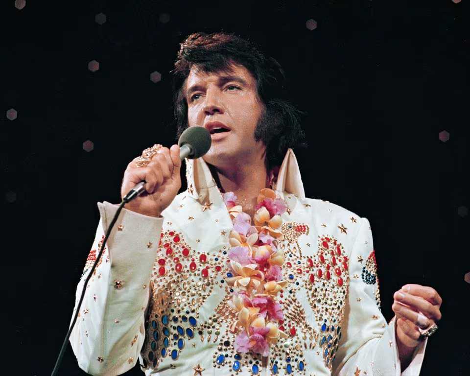AI Elvis to make virtual reality comeback in London show