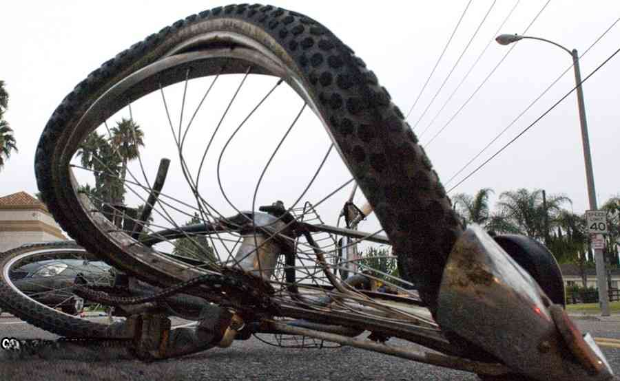 Cyclist dies after being hit by van in Dagupan City