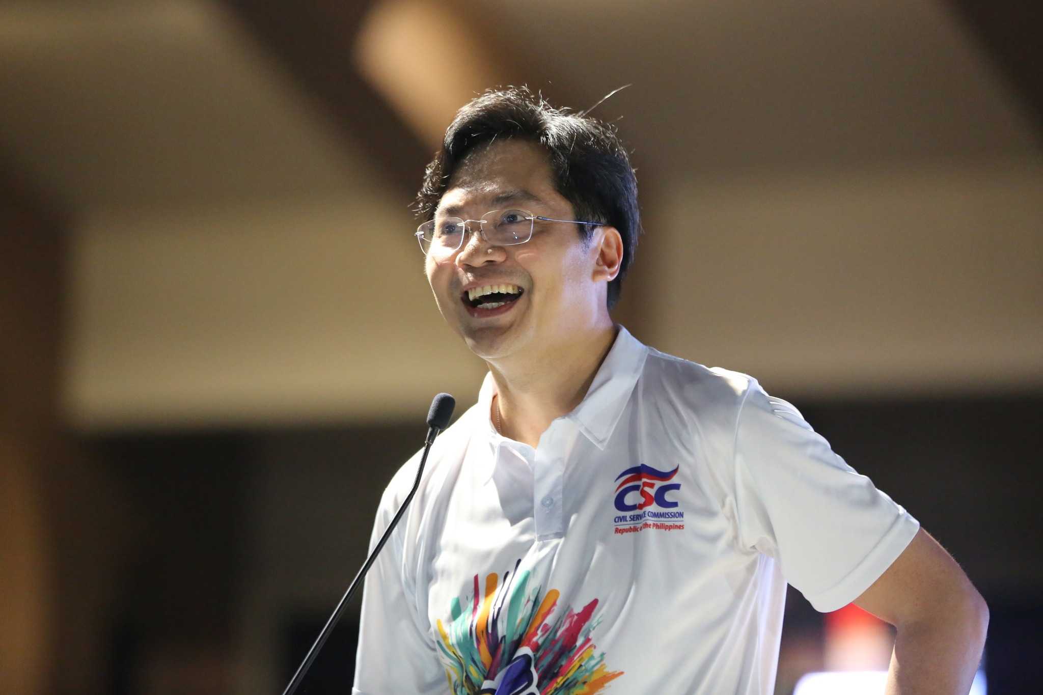 Karlo Nograles resigns as CSC chief