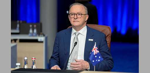 Australia PM to visit China, with progress on wine, wind tower disputes