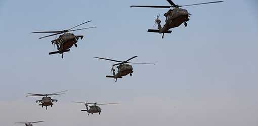 Australia to spend $2 billion on 40 U.S. Black Hawk choppers