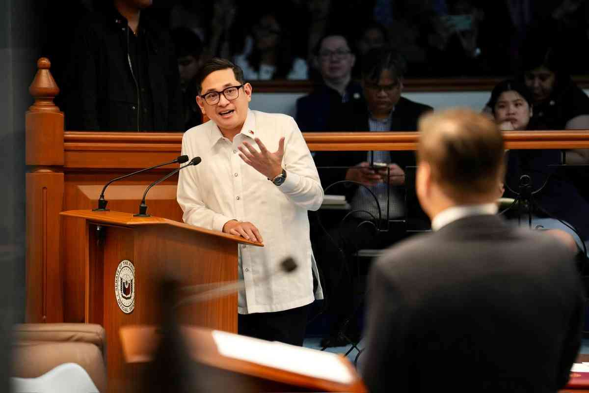 Bam Aquino raises alarm on worsening classroom shortage, may take '5 presidents' to solve