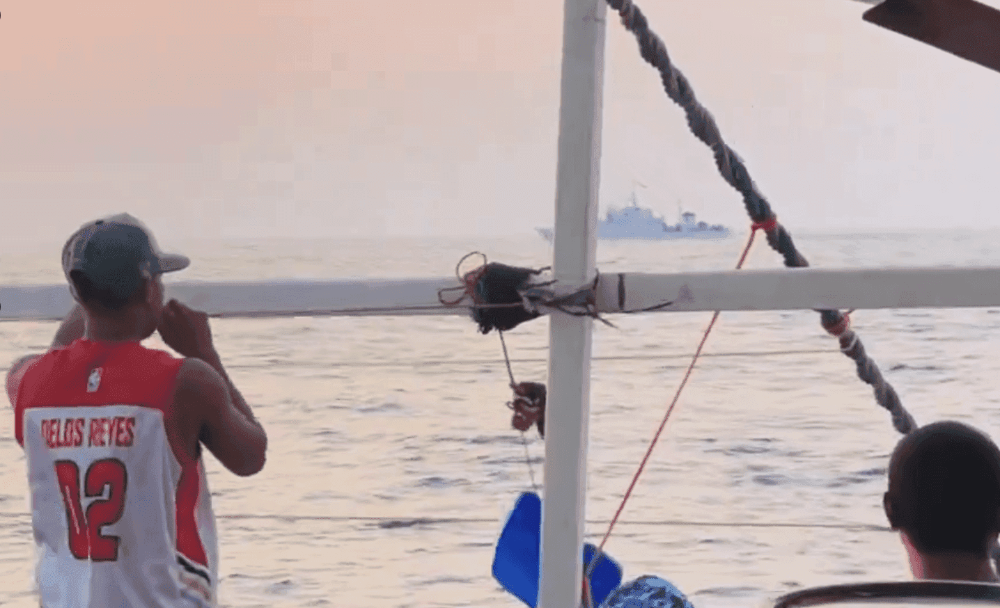 CCG vessels spotted in Scarborough Shoal amid PH's second civilian mission