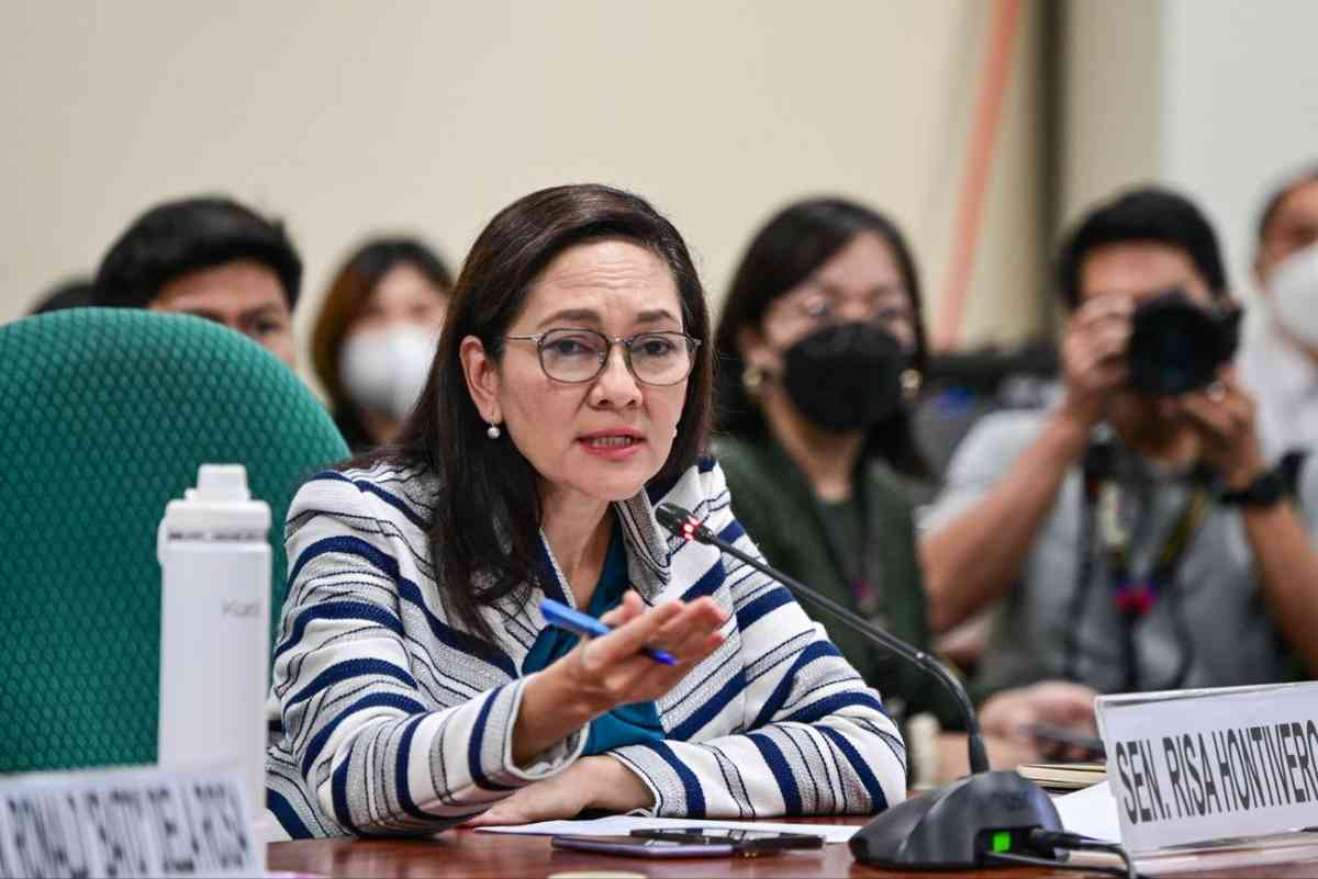 Hontiveros calls China's 10-dash-line 'delusional'