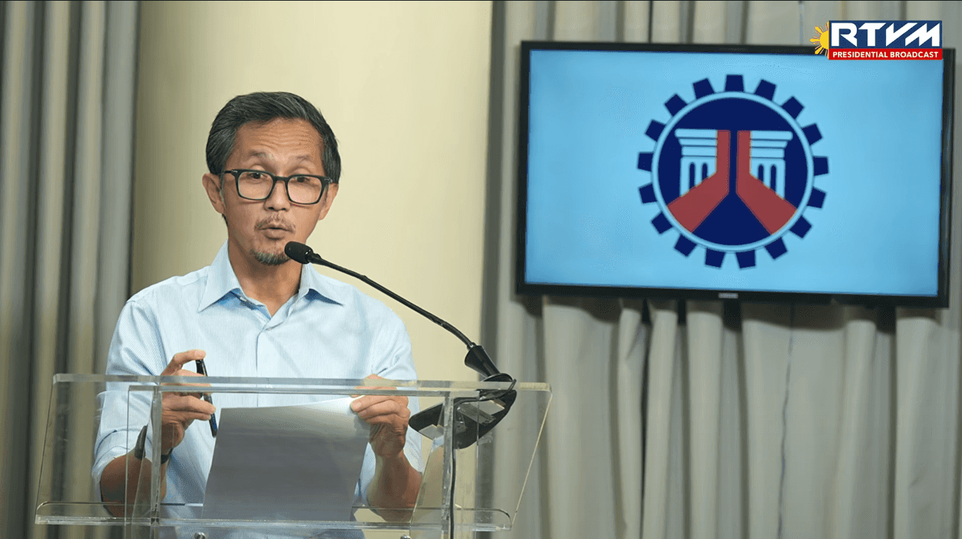 'Clean sweep': Dizon to order courtesy resignations of all DPWH officials
