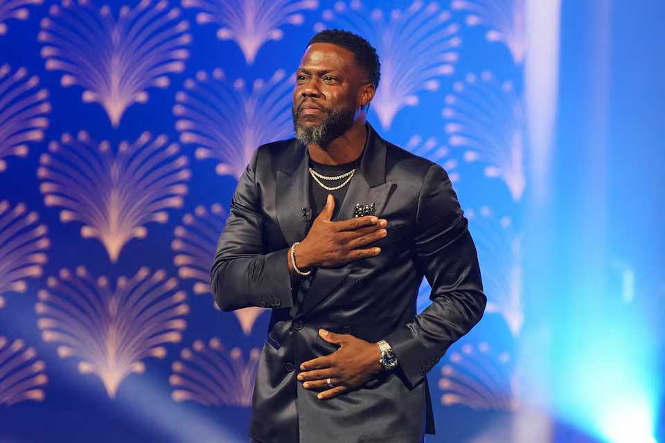 Comedian Kevin Hart honored with Kennedy Center's Mark Twain Prize for humor