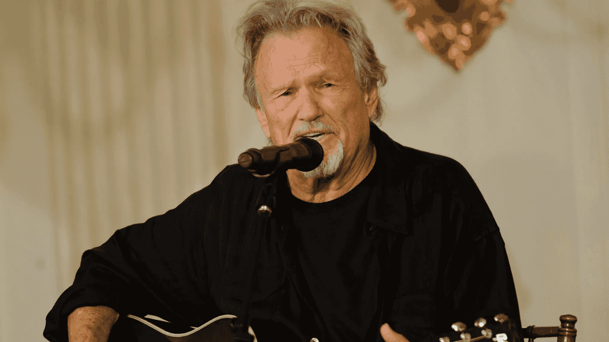 Country singer, actor Kris Kristofferson dies at 88