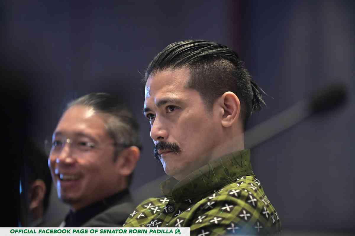 Padilla defends ex-president Duterte over removal of BRP Sierra Madre in WPS talks