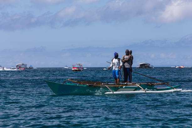 DILG: Search, rescue ops for missing fisherfolk in Boracay continues