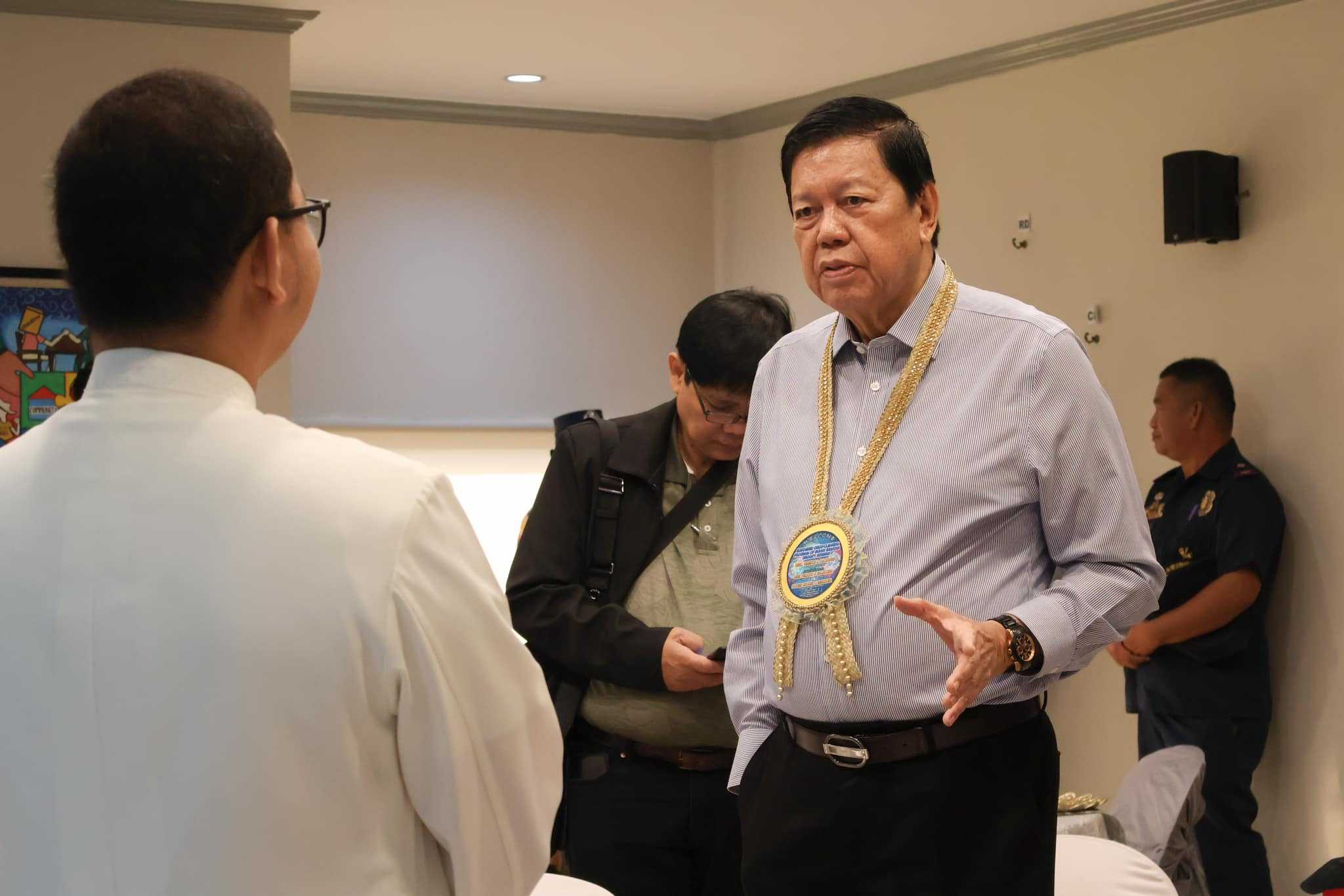 DILG official warns barangay officials vs. Cha-cha signature campaign