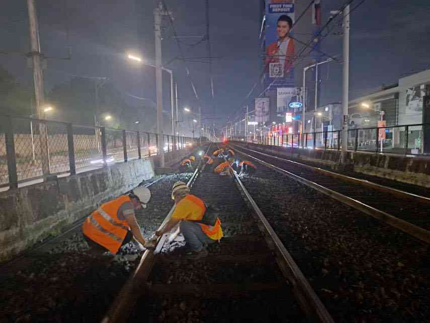DOTr orders urgent repairs after MRT-3, LRT-1 issues