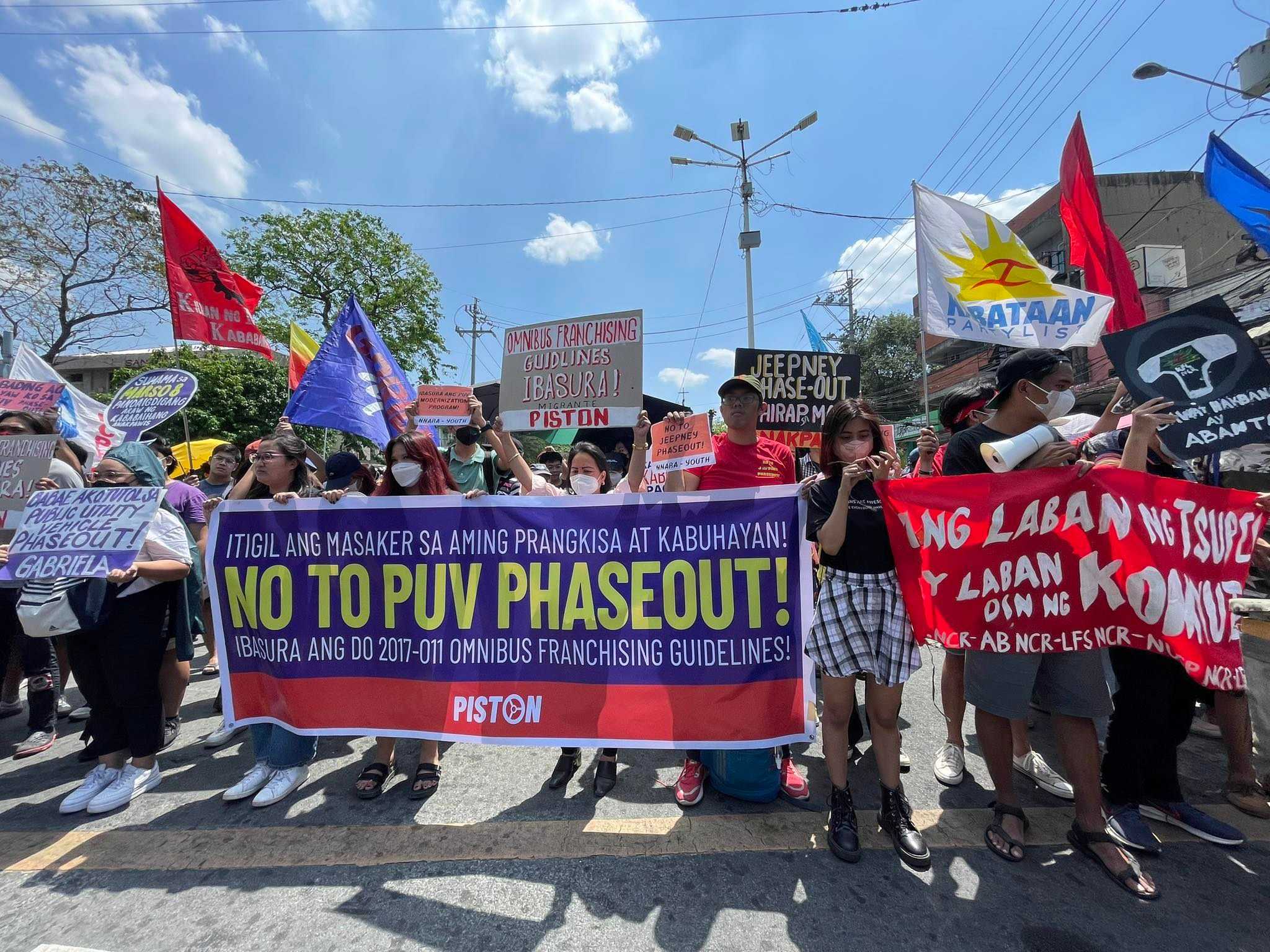 DOTr warns: Striking drivers may face penalties