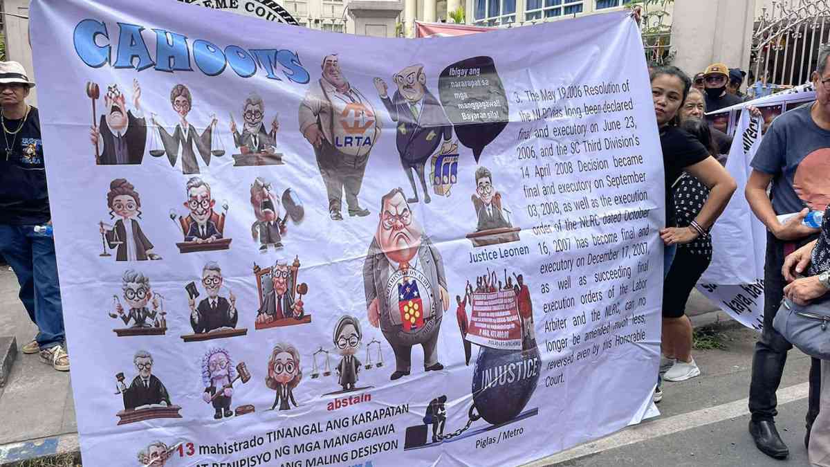Dismissed LRTA workers hold protest in front of SC over money claims