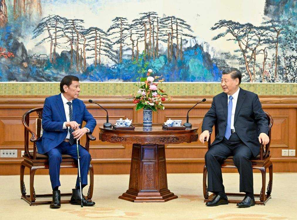 Ex-Pres Duterte meets Chinese President Xi Jinping