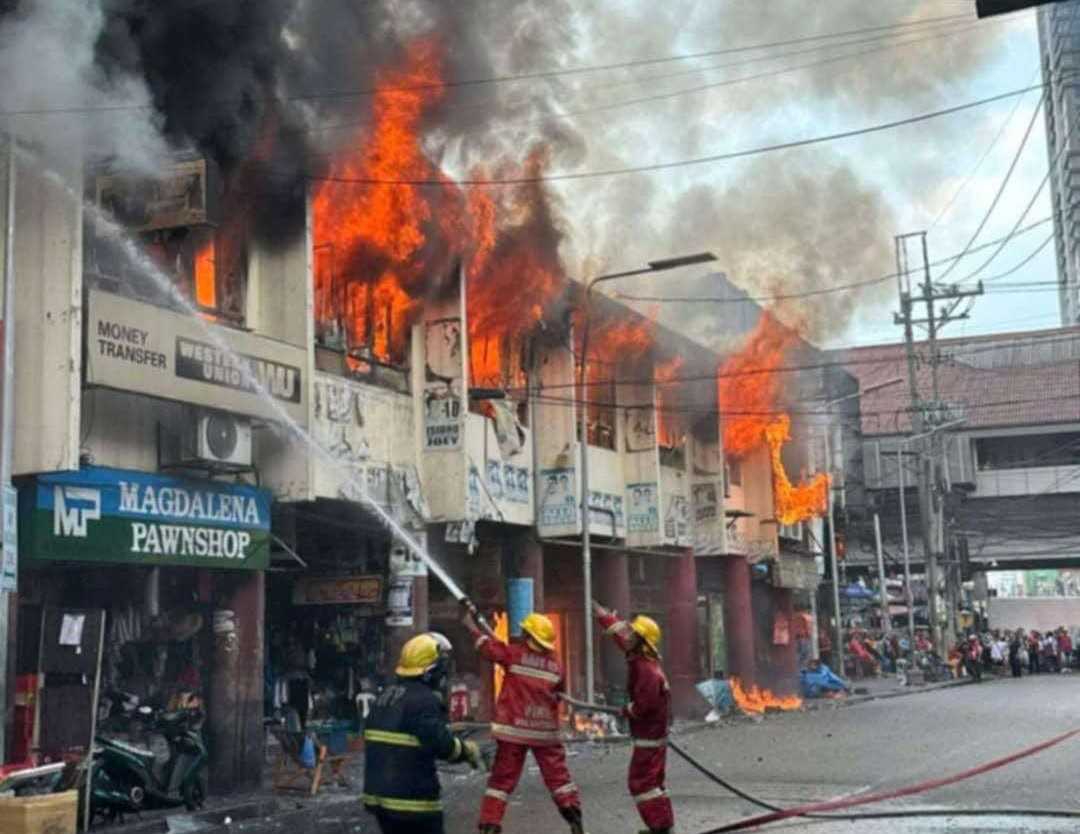 Fire blazes commercial building in Libertad, Pasay