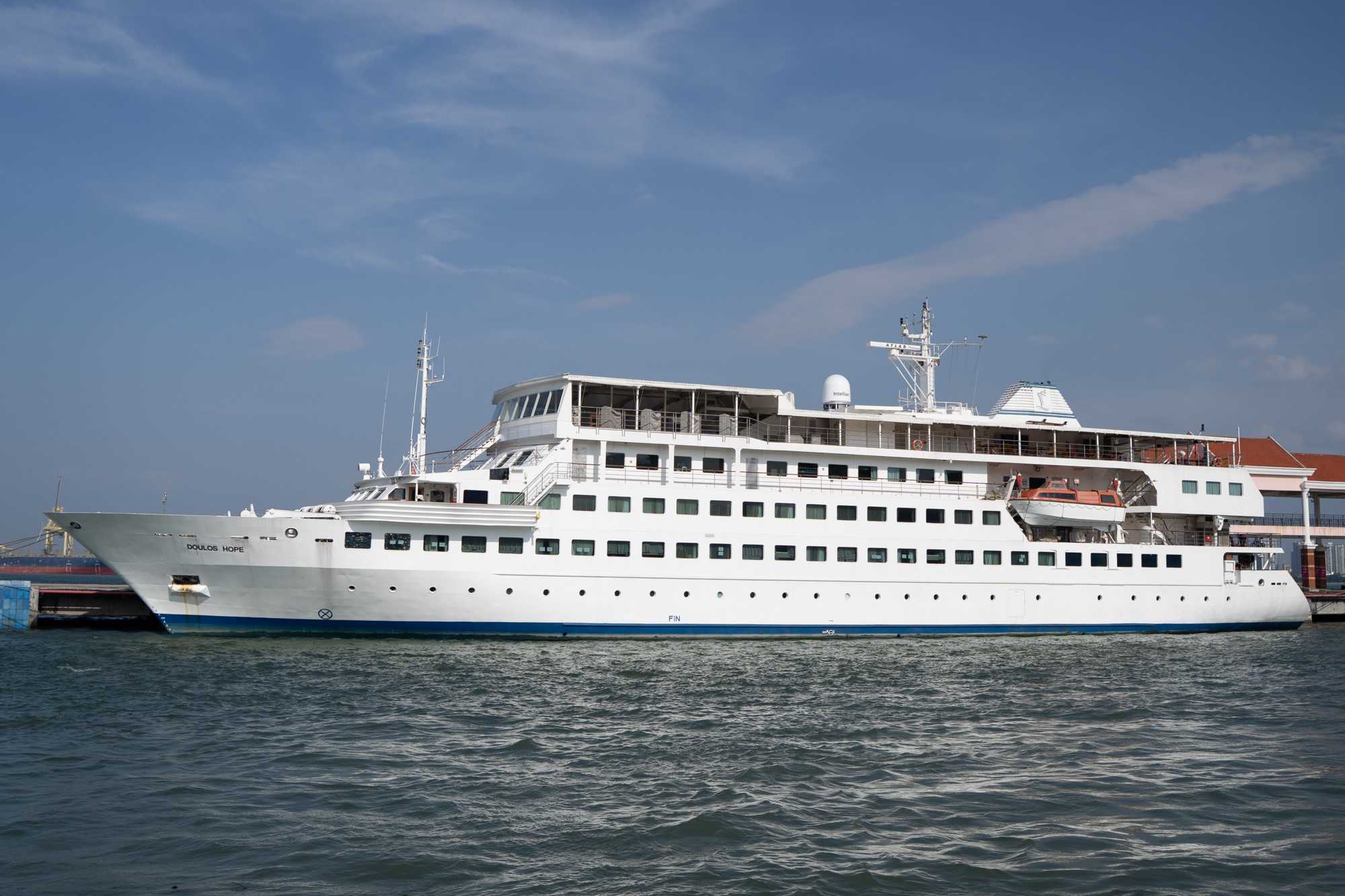 Floating library Duolos Hope to sail in PHL