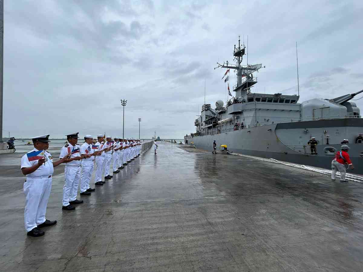 French frigate Prairial makes port call in Cebu