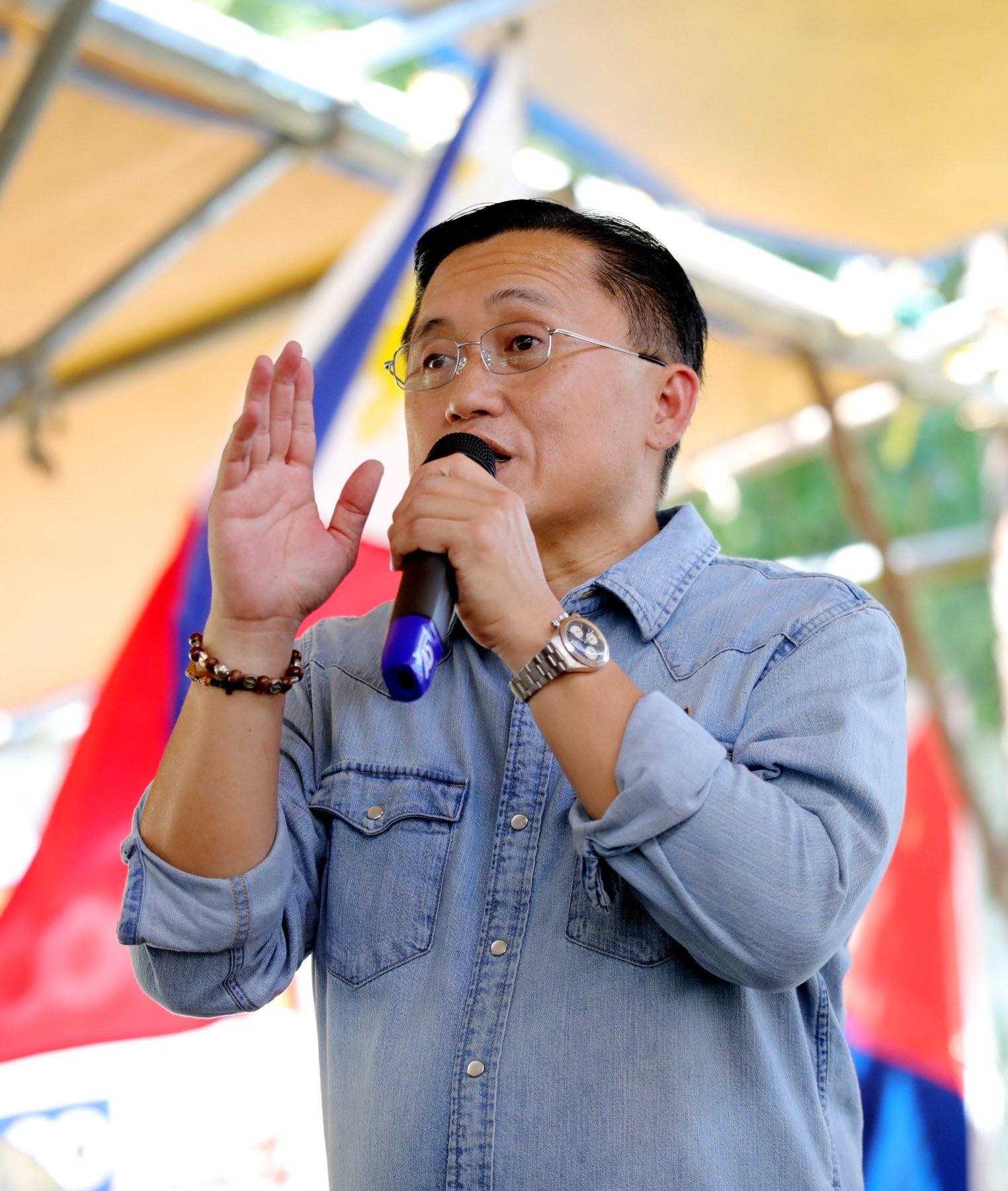 Go highlights health infrastructure advancements as his team assists indigents in Buenavista, Guimaras