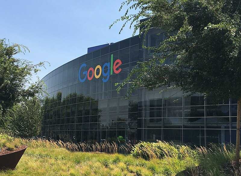 Google ordered to allow rivals use of app store