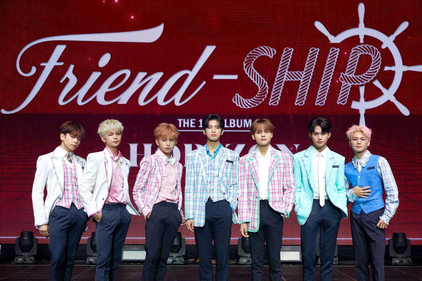 HORI7ON to show off energetic charms in 'SIX7EEN' debut performance