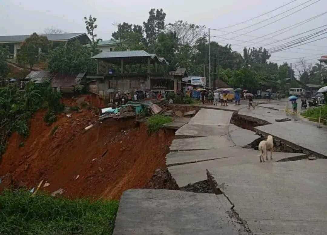 House in Labo, Camarines Norte collapses after landslide