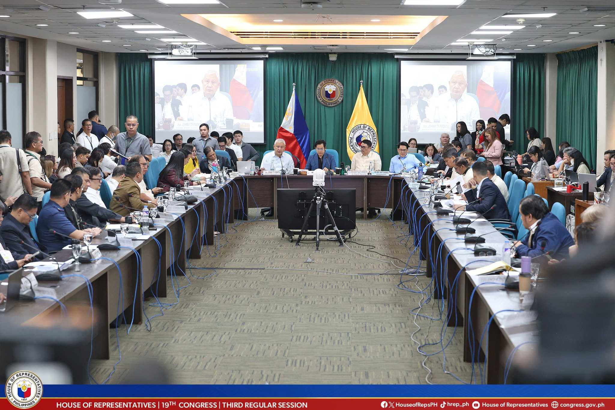 House issues show cause orders vs. social media personalities who snubbed fake news probe