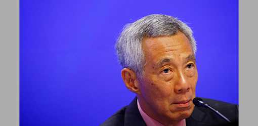 In rare political drama, Singapore lawmakers quit over "inappropriate relationship"