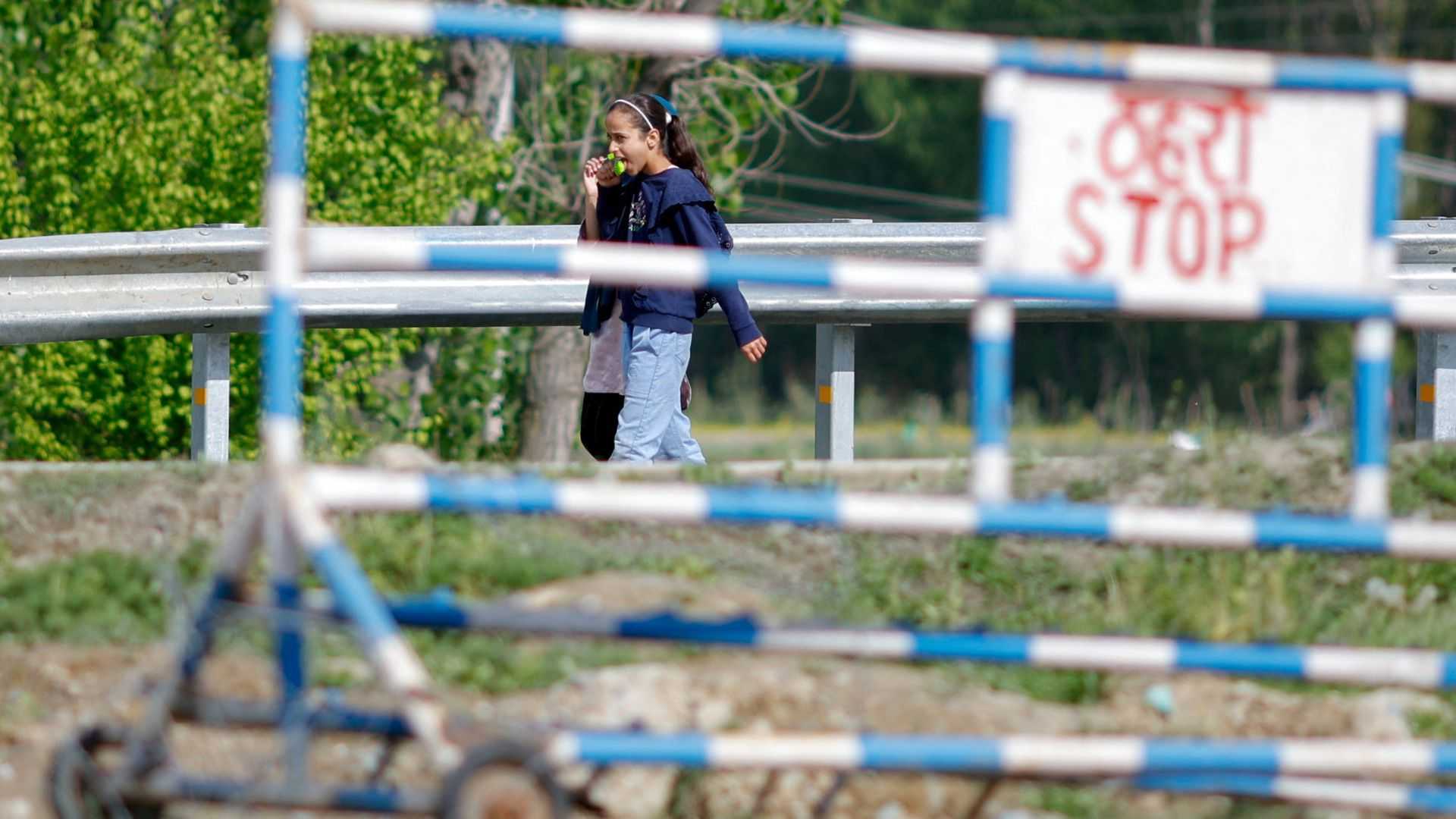 India calls all-party meet, summons top Pakistani diplomat after Kashmir attack on tourists