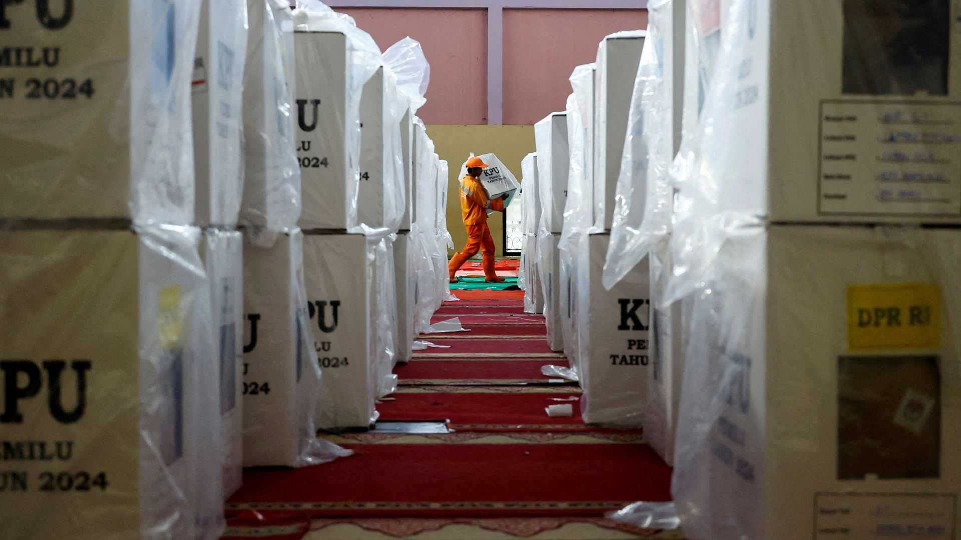 Indonesia president suggests scrapping regional elections to cut costs