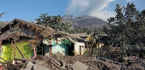 Indonesia's Mount Lewotobi Laki-laki volcano erupts, killing 10 people