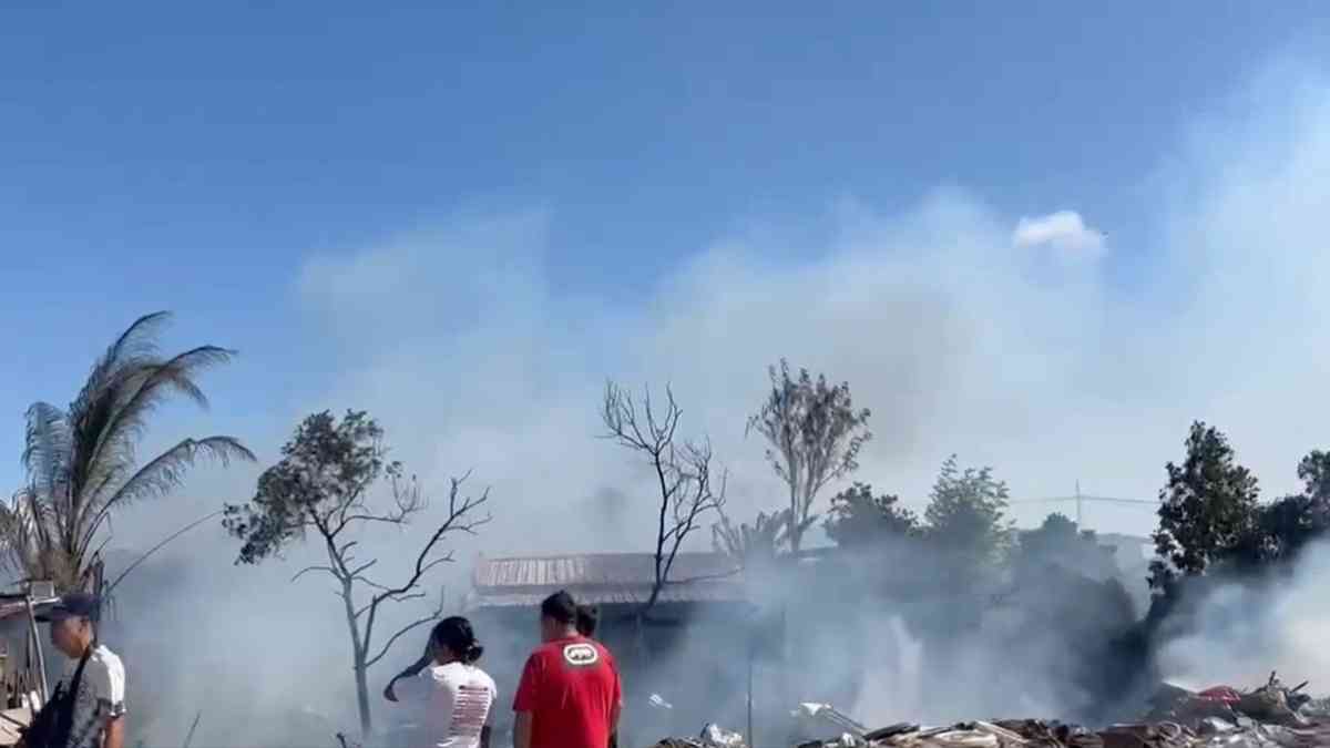 Informal settlement in Bacoor, Cavite, set ablaze