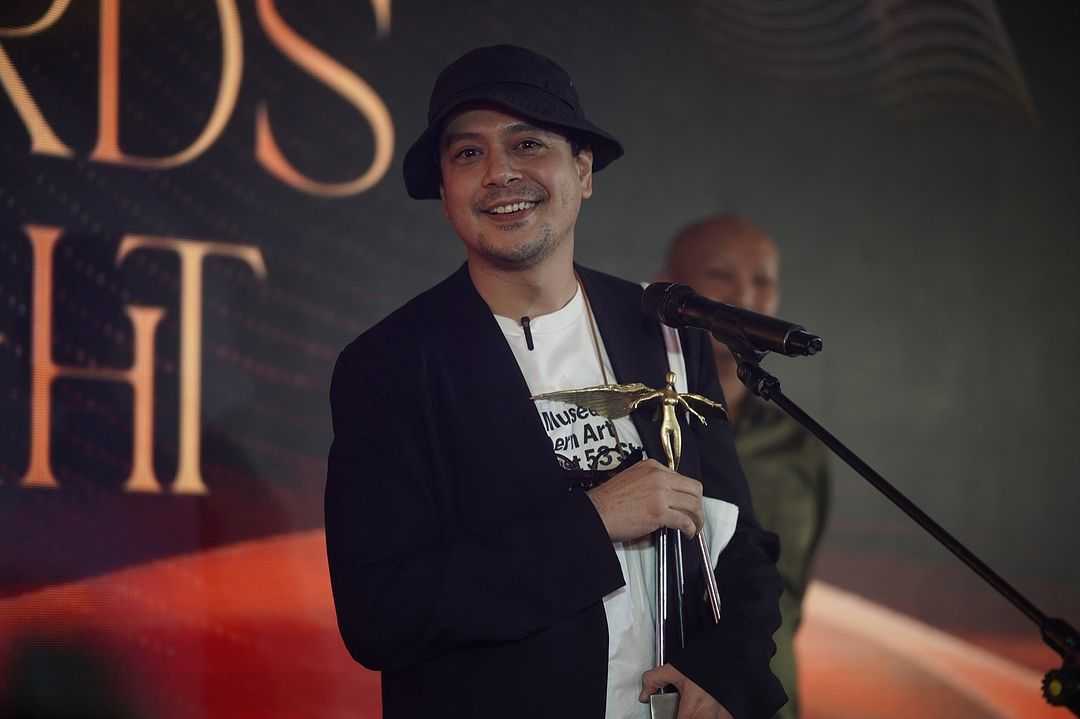 John Lloyd Cruz bags Best Lead Performance for 'Moneyslapper' at QCinema 2024
