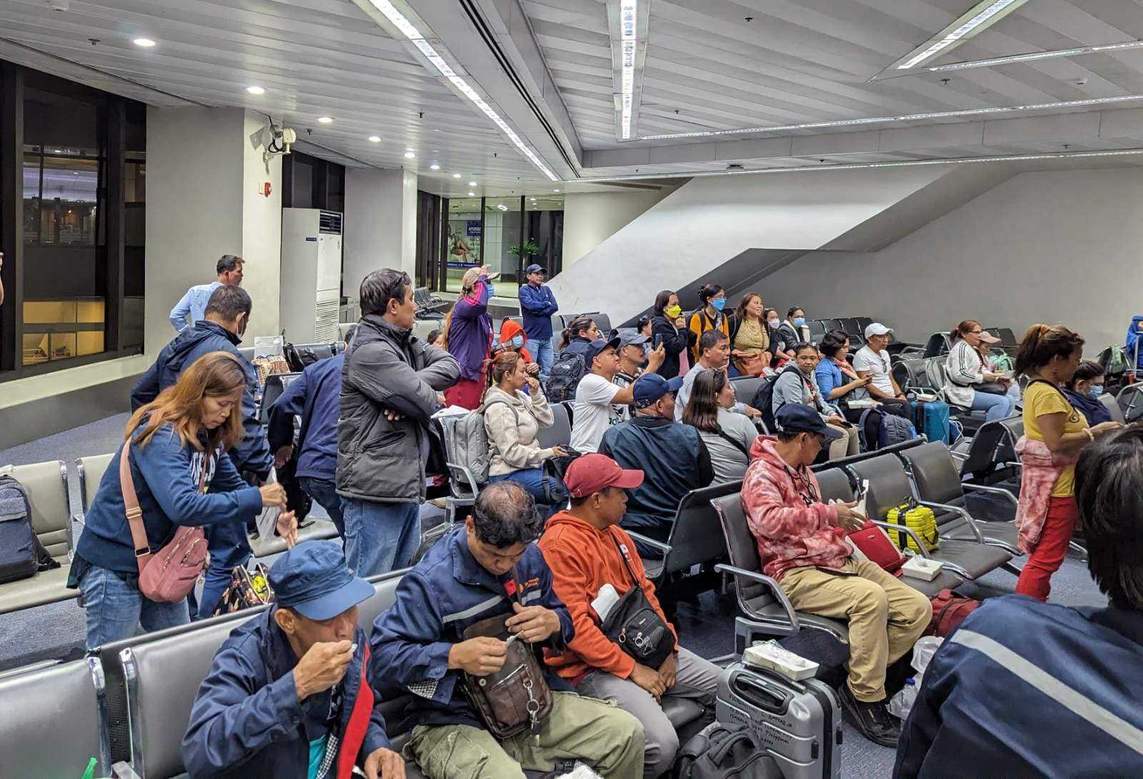 Last batch of OFWs from Sudan arrives in PH