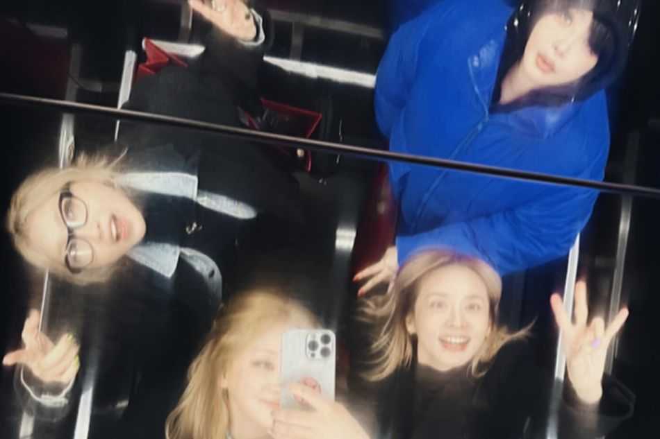 LOOK: 2NE1’s CL share reunion photo with members