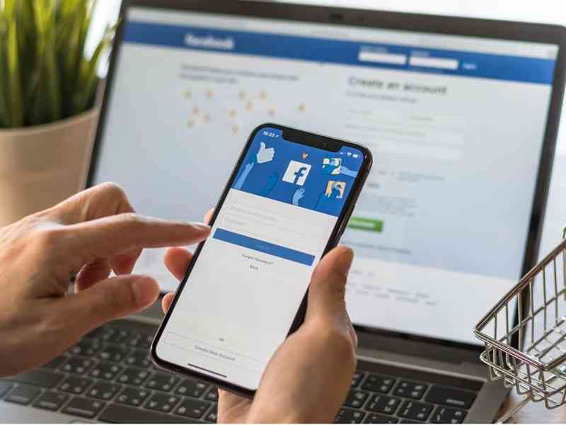 LOOK: Meta faces global outage; users of Facebook, Messenger, IG, Thread suddenly logged out