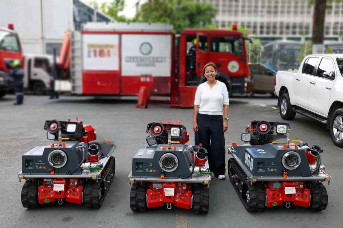 LOOK: These smart firefighting robots can boost Makati’s emergency response capabilities