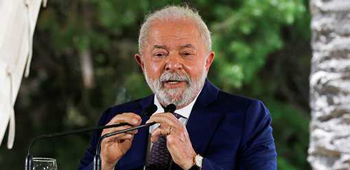 Lula calls on France's Macron to attend summit of Amazon countries