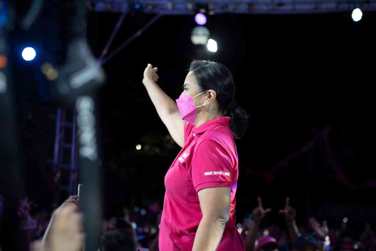 Malacañang lauds Robredo, says decision to expedite canvassing a 'positive development'