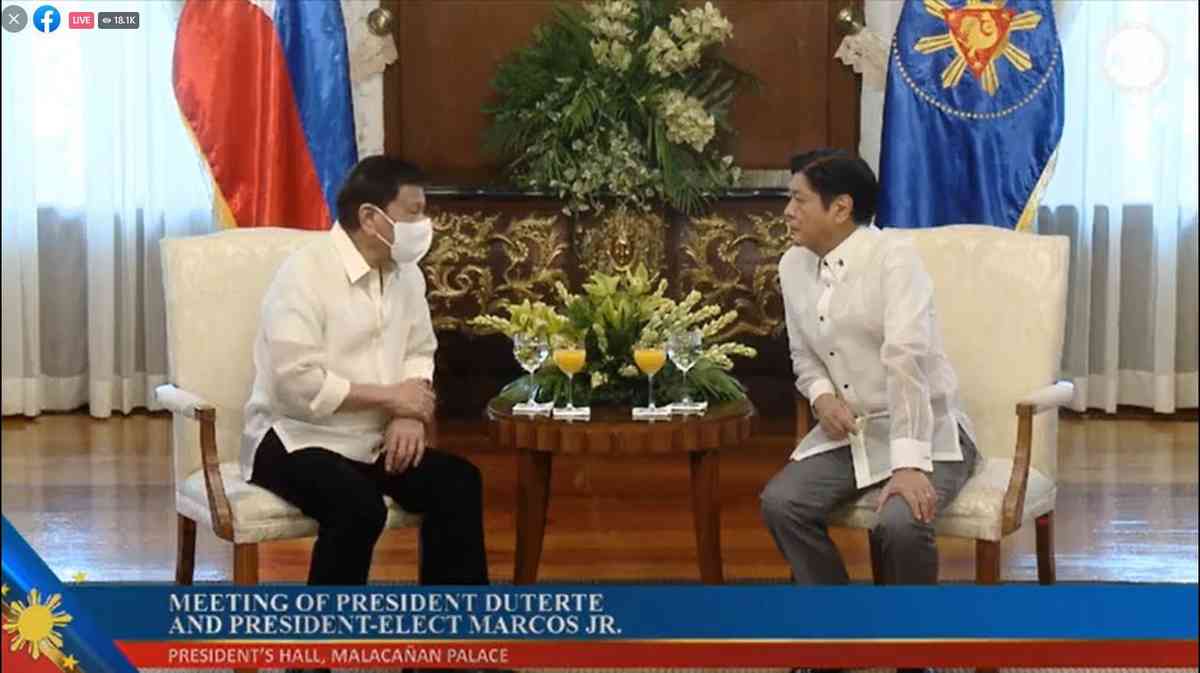 Marcos arrives in Malacañang for final meeting with outgoing Prez Duterte