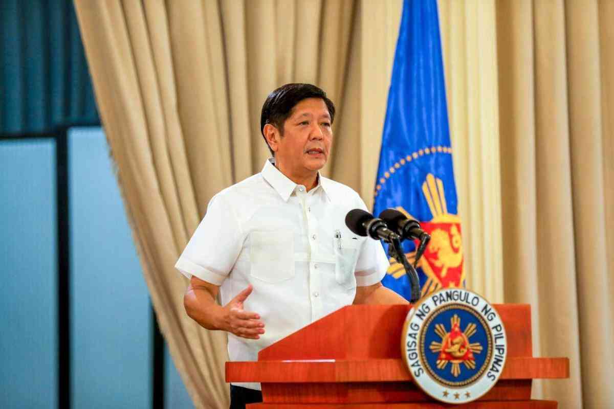 Prez Marcos assures aid for Mindoro oil spill-affected families