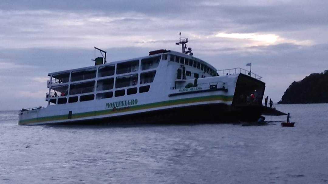 Marina suspends CPC of passenger vessel after mishap in Romblon