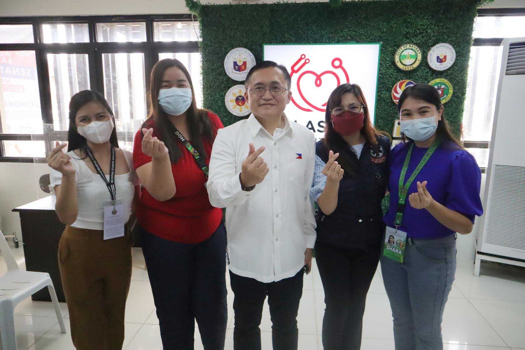 Go checks ops Malasakit Center in Leyte town, extends support to patients and frontliners