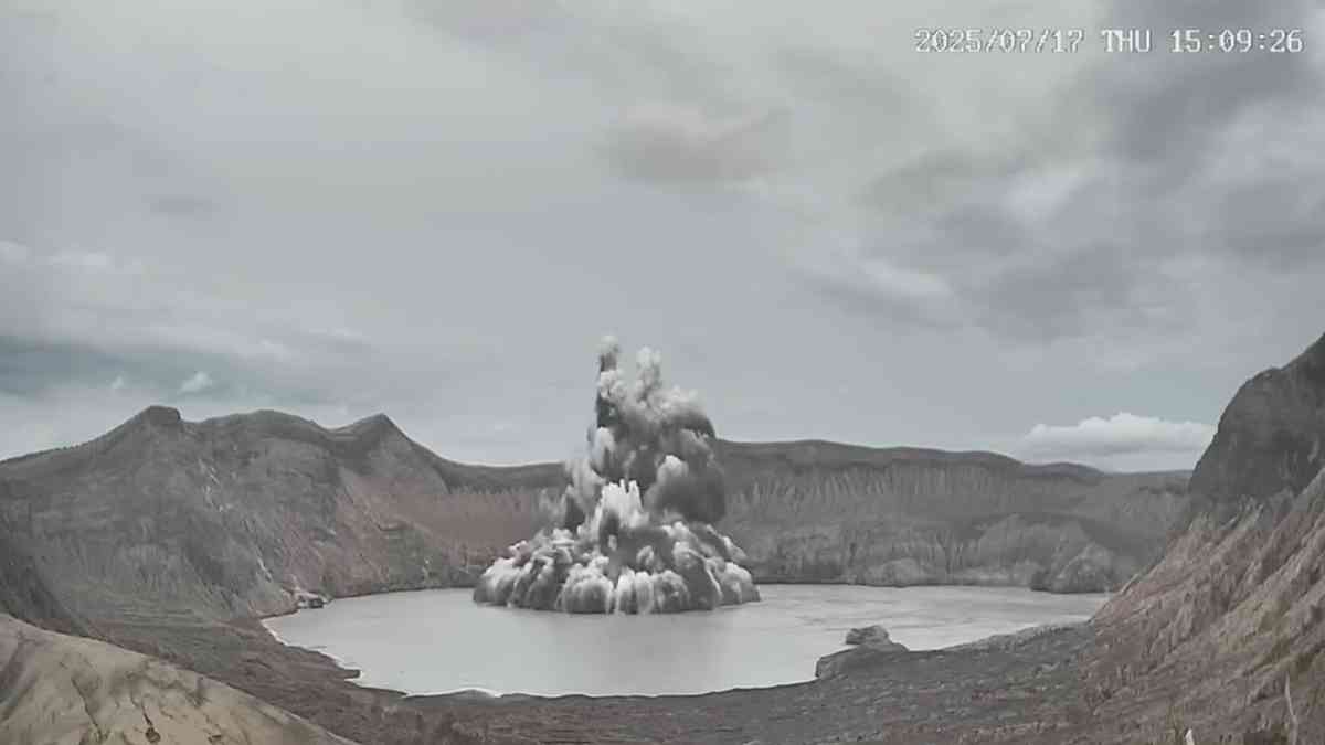 Minor phreatomagmatic eruption logged at Taal Volcano – PHIVOLCS