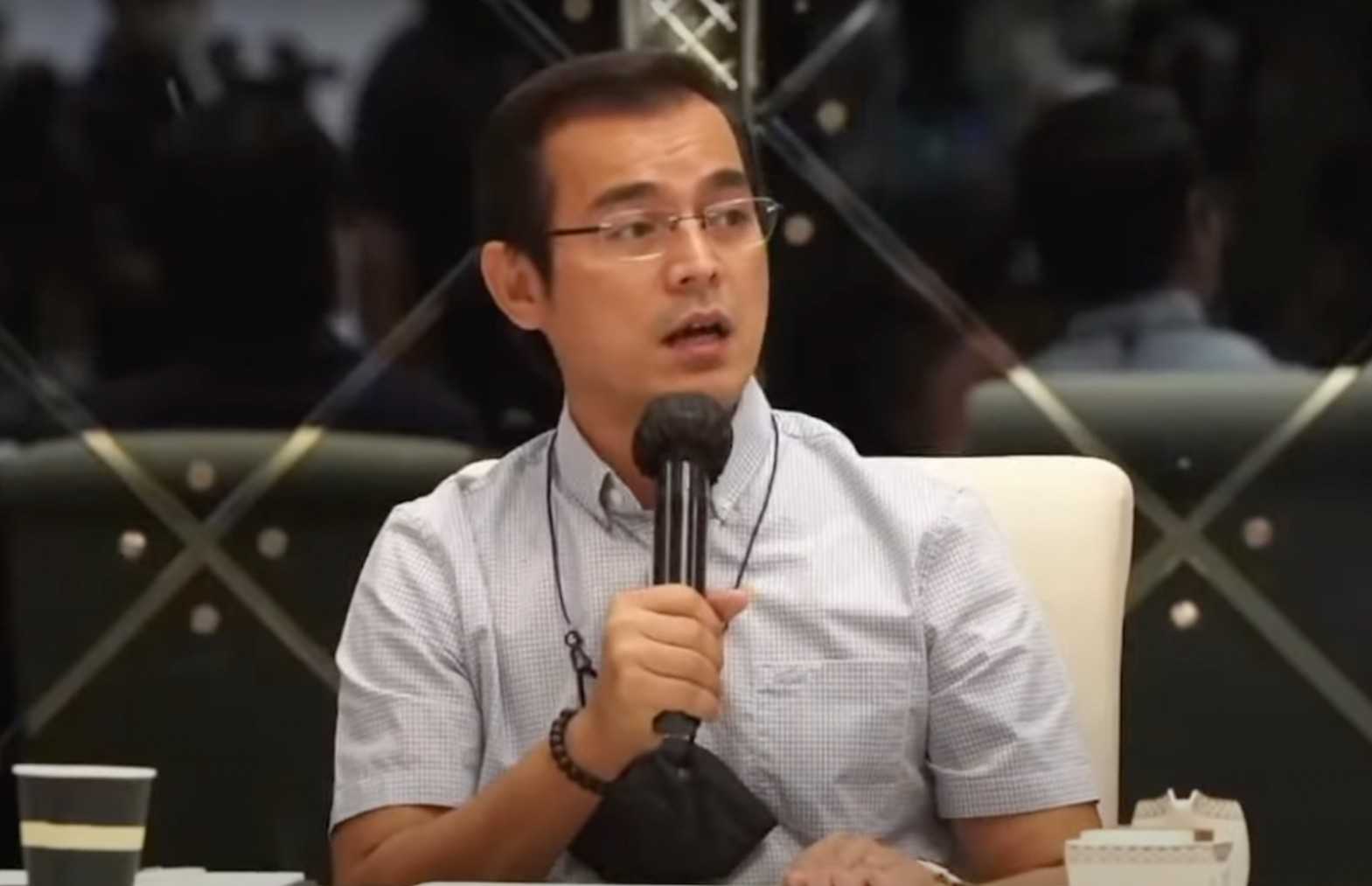 Moreno challenges Robredo: 'Be a hero. Withdraw, Leni'