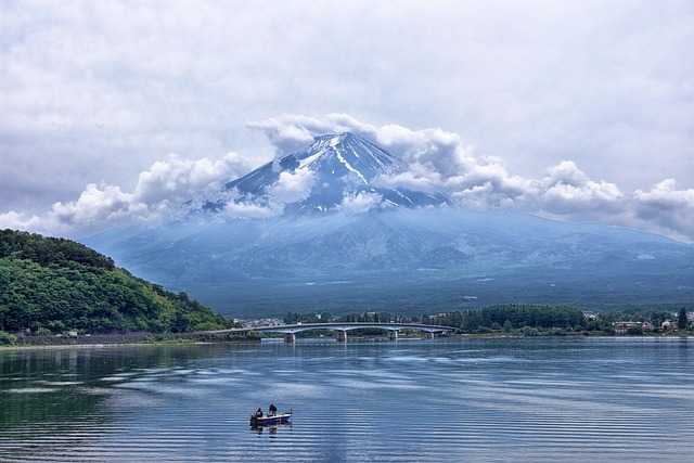 Mount Fuji safeguards world heritage preservation; new measure for crowd control announced