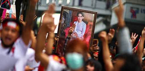 Myanmar junta to free 9,652 prisoners on humanitarian grounds - state media