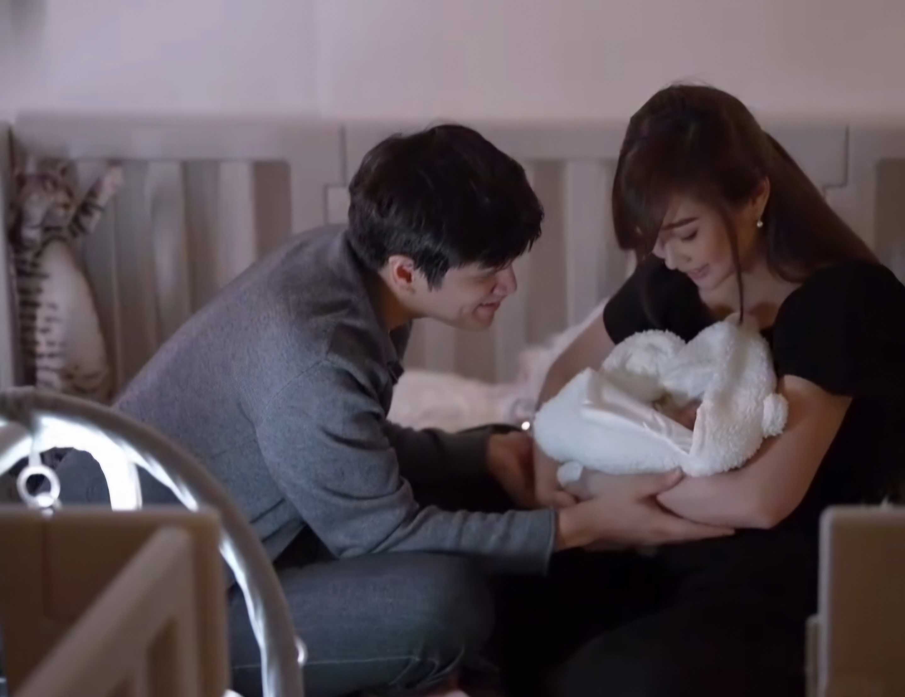 'New character unlocked': Alodia Gosiengfiao and Christopher Quimbo welcome their first child