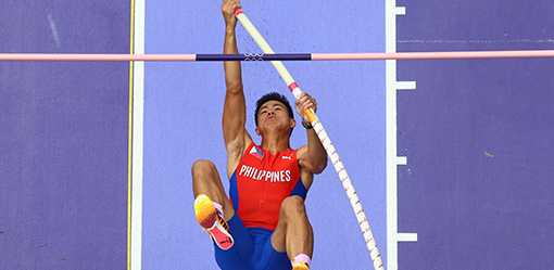 Obiena advances to finals of Paris Games